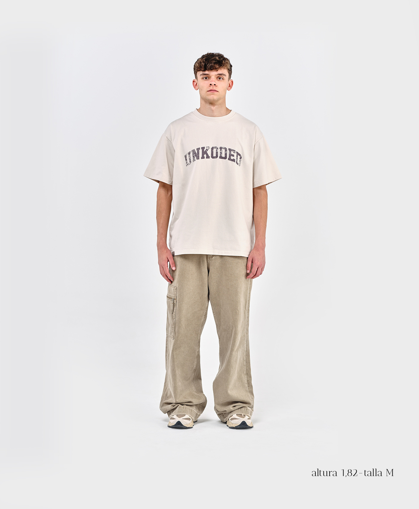 CREAM LEGACY T-SHIRT